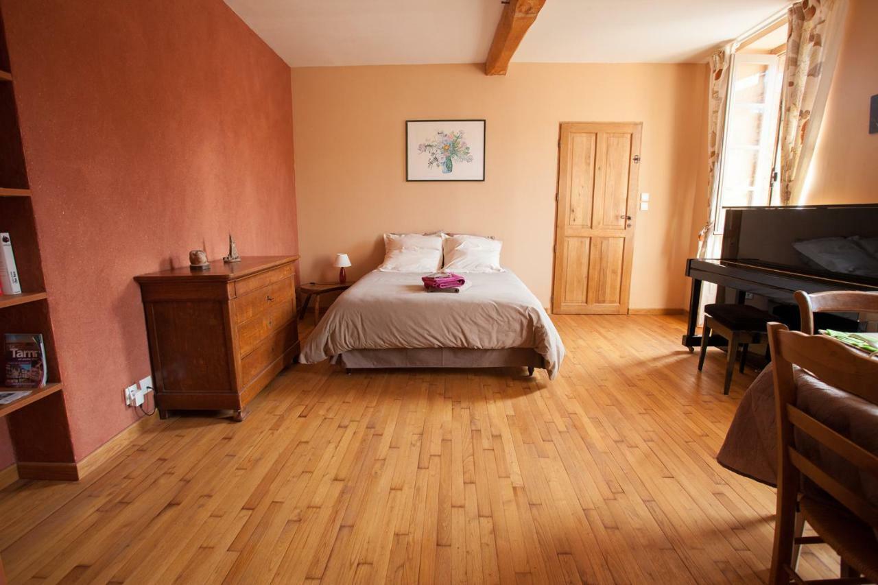 Au Coeur De Montastruc-La-Conseillere - Chambres D'Hotes מראה חיצוני תמונה